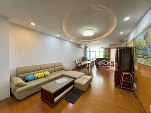 căn hộ 2pn diện tích 92m2, toà chung cư h2, nhà đẹp, nội thất đẹp, lầu cao