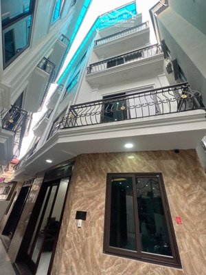 hiếm - văn quán - lô góc - 5 tầng thang máy . giá 9x tỷ