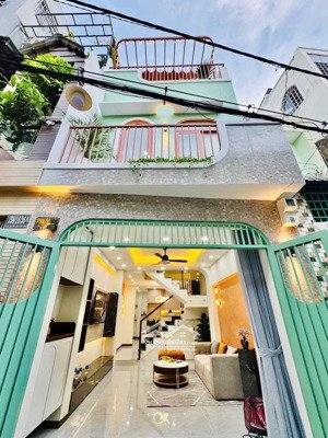 bán gấp nhà 2 lầu ngang 4,5m - dài 13m, gần chợ lê đình cẩn, giá 1 tỷ 2. nhà đang cho thuê 12 triệu