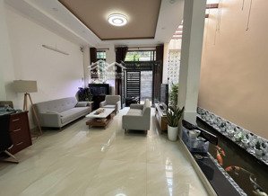 bán nhà cách mạng tháng tám 70m2 (5.5x13), nội thất đẹp, hẻm - chỉ 8.95 tỷ