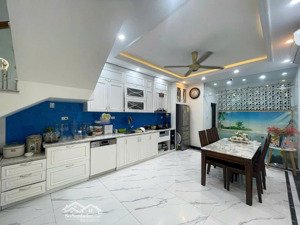 bán nhà 4 tầng ô tô đỗ cửa đằng hải, hải phòng