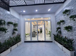 bán nhà 1tr 2 lầu hoàn công mặt tiền nguyễn thiện thuật p tháng nhất vũng tàu