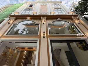 siêu hiếm, liễu giai nhà đẹp ở ngay 38m chỉ 8,3 tỷ 