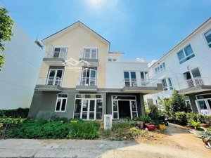 bán gấp - căn biệt thự đơn 216m2. mặt tiền dài 18m. cực kỳ đẹp giá tốt nhất dự án park riverside