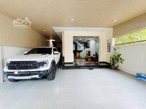 nhà ở 191m2 ngang hiếm 7,6m cách 1 căn ra mặt tiền đặng văn bi - ô tô - lộ giới đường 8m - shr