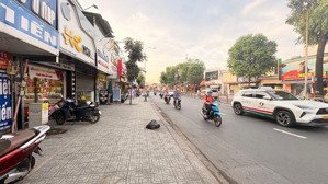 nhà bán mặt tiền đường quang trung, 2 tầng, 4x10m.