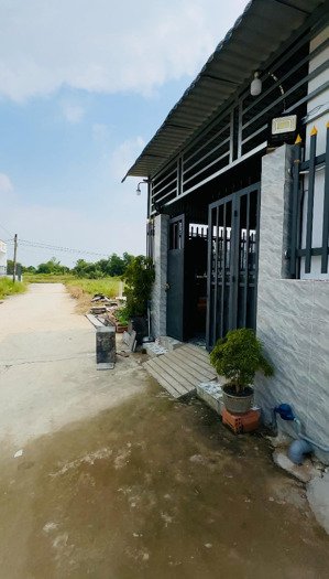 gia đình có việc riêng ngoài kế hoạch, nay cần thu hồi vốn nên cần nhượng lại cho a/c có nhu cầu