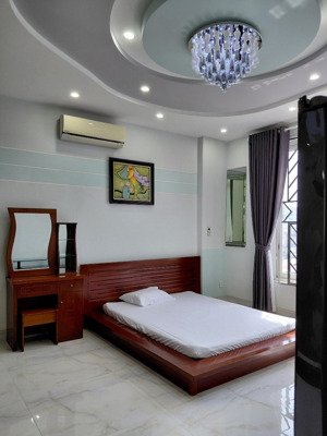 phòng trọ cao cấp đầy đủ tiện nghi quận 8