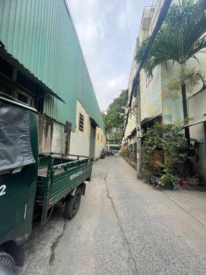 bán nhà bình long, tân phú - hẻm hơn gần 4m - 92m2 - giá 6,6 tỷ