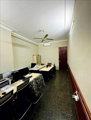 bán nhà phố trần kim xuyến 90m2, 4 tầng, có 39 tỷ, kinh doanh siêu đỉnh.