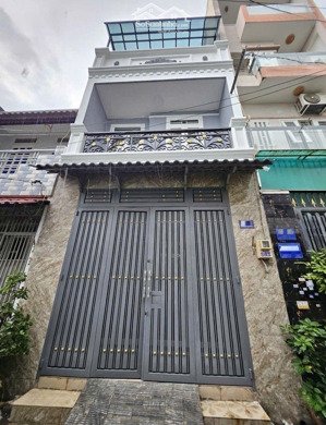 nhà đúc 2 tầng - nở hậu 7m - hl2 hướng 4 xã - nhà mới dọn vào ở ngay - chỉ 5.5 tỷ tl chính chủ