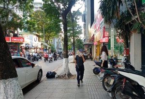 bán nhà mặt phố sơn tây, 75m, mặt tiền 5m, có 46 tỷ, tt ba đình. gần phố cổ