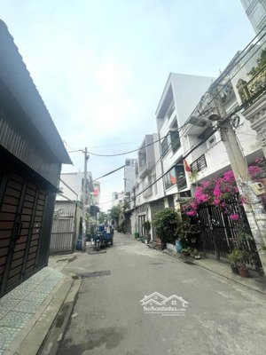 chỉ 2.65tỷ nhà to 78m² (5x 15.6) đường 8m tây lân ôtô tải thông sổ a4