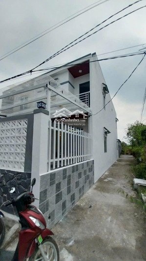 căn góc 83m vuông! khu dân cư tập đoàn 4! gần ngã ba tân kim quốc lộ 50