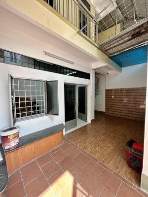 giảm 200 triệu giá mới 9,8 tỷ nhà gò vấp phường 11 hẻm ô tô, sát mặt tiền diện tích: 111m2