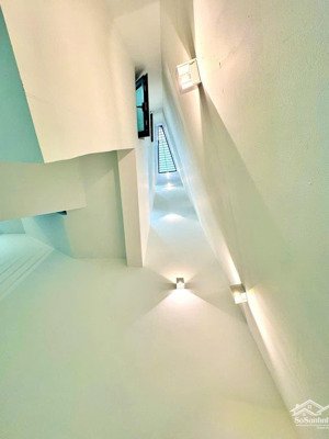 nhà 5 tầng- 60m2- full nt- hxh thông- lê quang định p1 gv- 8.55 tỷ