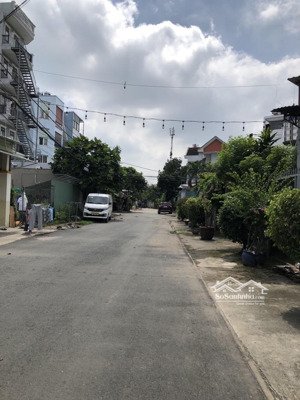 bán đất 165m2, 50m ra lê văn việt, đường nhựa 8m thông, giá nhỉnh 9tỷ, tăng nhơn phú a, quận 9