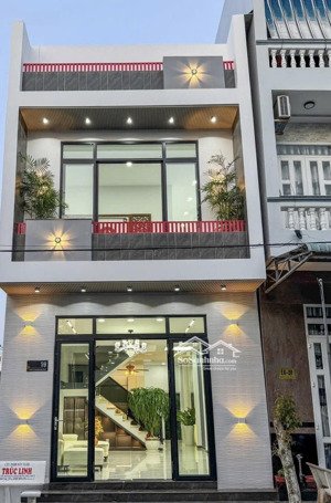 bán nhà quận 7 nguyễn thị thập 65m2 ngang 5m dài 13m nhà 2 tầng 3 phòng ngủ (có ở trệt) chỉ 6 tỷ nh