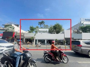 gấp! nhà chính chủ mặt tiền đường trường chinh quận tân bình