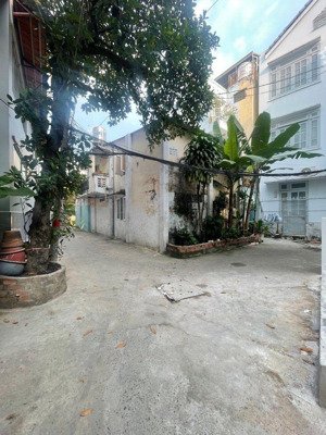 mặt tiền hẻm 2 tầng nhà hoàng hoa thám, 48m2,nở hậu,(4 x 11)2pn,giá 6,2t tl