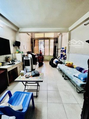 bán nhà đường 3/2 quận 10, vị trí trung tâm sát mặt tiền - 50m2 - 4 tầng btct- giá chỉ 8,19 tỷ