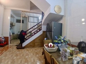 bán nhà khâm thiên, mặt ngõ thông, 3 gác đỗ cửa, gần phố, mặt tiền đẹp nở hậu, dt 43m2 giá 10,8tỷ