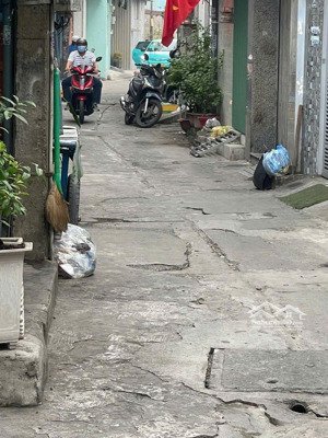 trung tâm quận tân phú ,phú thạnh