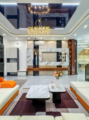 chính chủ cần bán gấp 2 căn ct2 chung cư dream town đường 70 phường tây mỗ