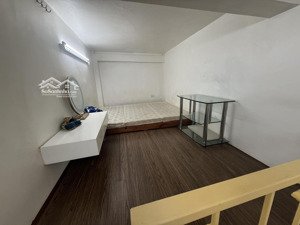 bán nhà phố hàng bạc phố cổ sổ 20m2 có 2 ngủ chỉ 2,1 tỷ sổ đỏ chót