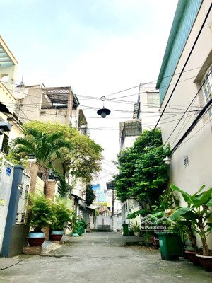 *hot*-bán nhà quận 7_nguyễn thị thập-138m2 +3tầng,ngang 8m,ô tô đỗ cửa,giảm 4 tỷ còn 15.9tỷ thương