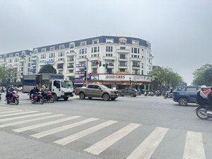 hót bán biệt thự, liền kề - văn phú trung tâm hà đông giá đầu tư