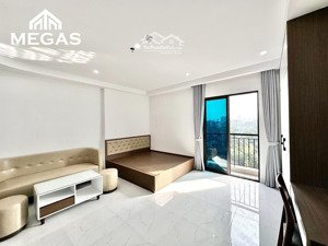 cho thuê studio ban công cửa sổ đầy đủ nội thất mới tinh ngay goldmark city, hồ tùng mậu