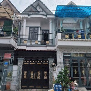 nhà 2 tầng sổ hoàn công. dt: 64m2 (4x 16m) odt: 100%. gồm 3pn. đường 7m. gần vincom. giá: 4.38 tỷ