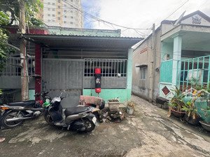 nhà sau lưng gigamall , căn góc shr, 58m2 giá chỉ 4 tỷ 9