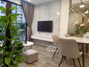 chuyển nhà bán gấp căn 2pn 1wc, nhà đẹp, đủ đồ, thiện chí thương lượng!