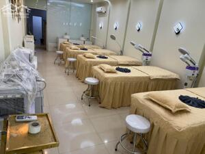 Sang nhượng lại tiệm spa/academy đang hoạt động tại 176 Trần Hưng Đạo, Quận Ninh Kiều, Cần Thơ