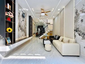 nhà đẹp full nội thất 52.5m2 ngay nguyễn văn đậu, bình thạnh. giá: 3 tỷ 410. shr, hẻm ô tô 4.5m