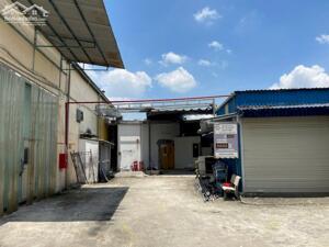 Kho xưởng 1000m2 gần ngã tư đường Quốc Lộ 13 và Quốc Lộ 1A quận Thủ Đức