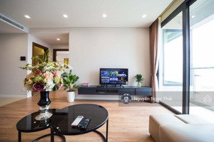 chính chủ bán căn góc 2 ngủ 72.5m2 ban công đn tòa the legend. full nội thất, slot ô tô. giá 8,5 tỷ