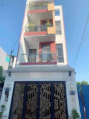 bán nhà 4 lầu sát kđt vạn phúc . quốc lộ 13 . dt 81m (4.5 x18 ) giá 10.5 tỉ có thương lượng