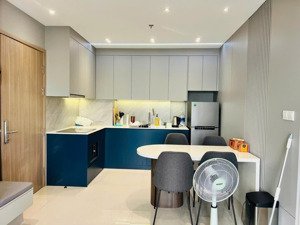 chung cư sky center, 10 phổ quang, tb: 45m2, offictel, 11,5triệu