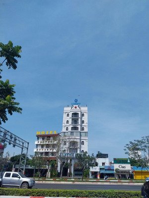 hiếm! tòa nhà mặt tiền gần gigamall phạm văn đồng 7 tầng 310m2 (9x34) chỉ 60 tỷ