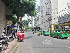 cho thuê nhà hàng 2 mặt tiền,trung tâm phố tây hùng vương - nha trang