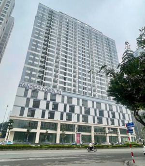 tôi có nhu cầu bán trước tết 105tr/m2 căn 3pn chung cư handico complex 33 lê văn lương, có sẵn hđmb