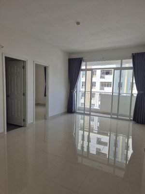 bán căn hộ bình khánh, lô cd, nhà mới nhận