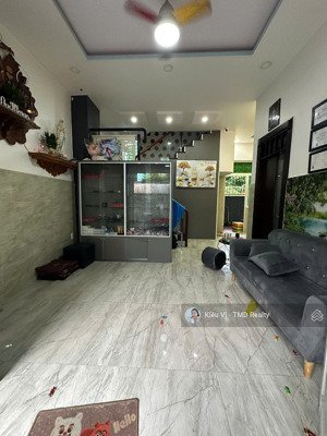 cho thuê nhà quận 2 giá rẻ 14tr/tháng - 3 tầng/150m2 dtsd 4pn cách nguyễn duy trinh 300m btt