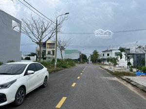 chủ gửi bán lô đất nam hòa xuân, vị trí đẹp, giá tốt, mặt tiền đắc địa giá chỉ 5,7 tỷ