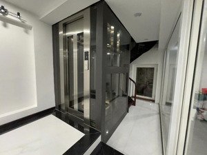 nhà mặt phố trần khát chân - 75m2 - 5 tầng, mặt tiền lô góc 11m, thông sàn, thang máy, giá 64tr/th