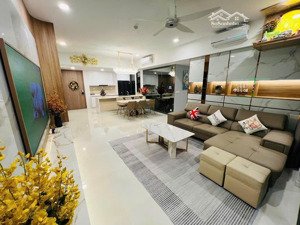 bán gấp căn góc hoa hậu 112m park kiara