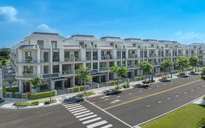 nhà phố gladia 1t3l 242m², hướng đông nam mát mẻ, ở yên tĩnh, sổ sẵn làm, vốn chỉ 4.8 tỷ